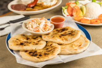 pupusas revueltas